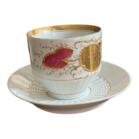 Vintage porcelain coffee cup & saucer heavy gold trim 3-1/4” tall x 3.5” across - Picture 4 of 12